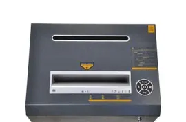 Уничтожитель бумаг (шредер) Bulros 516C графит